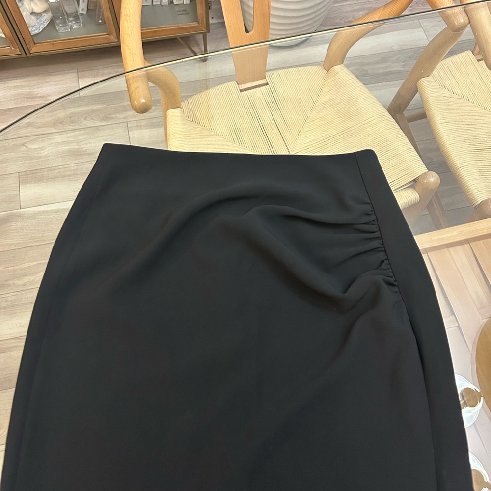 Simons Contemporaine Black Skirt - Picture 3 of 9